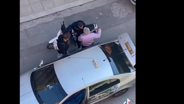 VIDEO: Στα χέρια ντελιβεράς με ταξιτζή